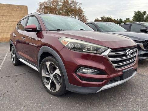 Used 2017 Hyundai Tucson Limited image 6