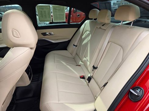 Used 2021 BMW 330i xDrive Sedan w/ Convenience Package image 29