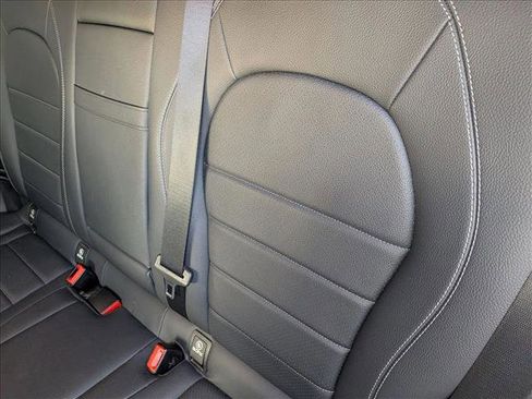 Used 2020 Mercedes-Benz GLC 300 GLC 300 image 15