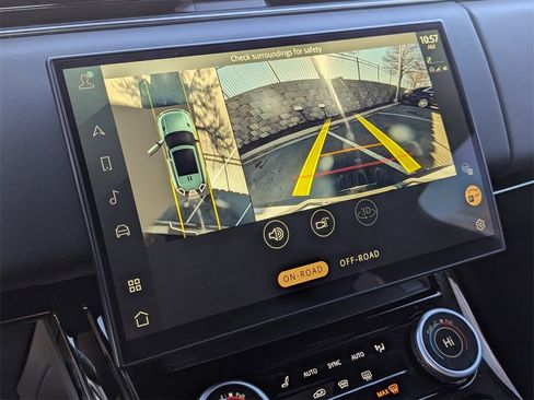 Used 2023 Land Rover Range Rover Sport SE Dynamic image 28