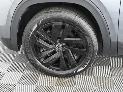 Certified 2023 Volkswagen Atlas Cross Sport SE w/ Black Wheel Package image 26