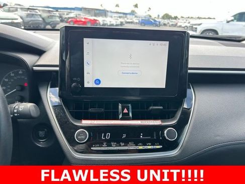 Used 2024 Toyota Corolla Cross LE image 23