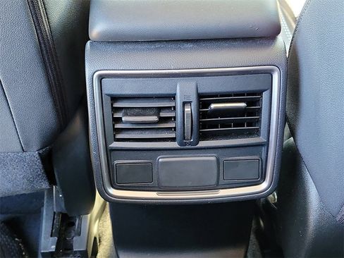 Certified 2023 Subaru Forester Premium image 12