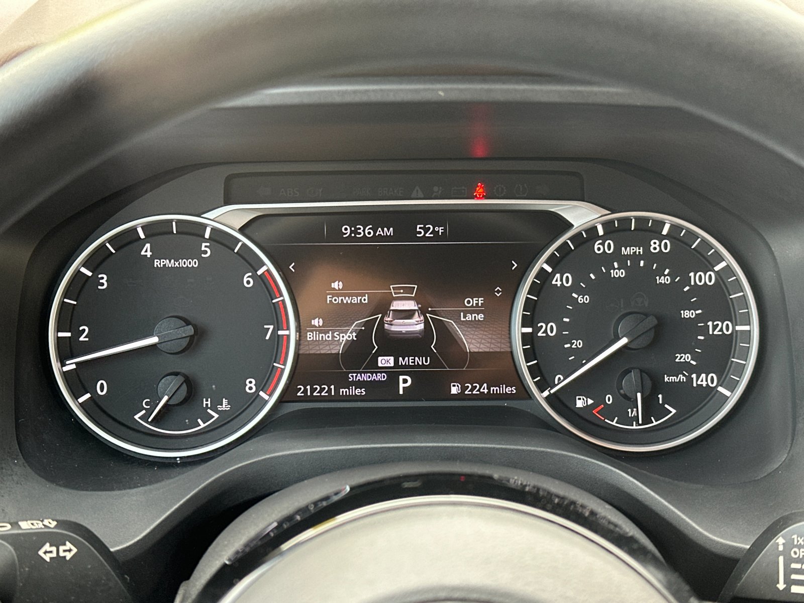Used 2022 Nissan Rogue SV FWD image 24