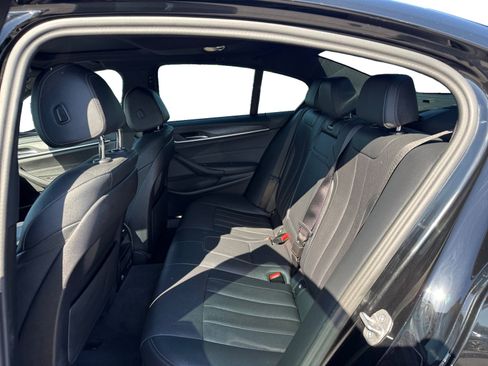 Used 2023 BMW 530e w/ Convenience Package RWD image 16