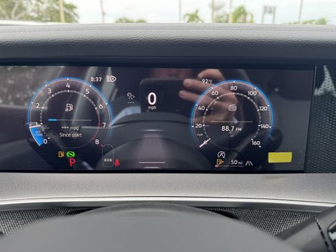 New 2025 Volkswagen Tiguan S image 27