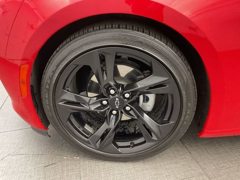 Used 2024 Chevrolet Camaro LT w/ RS Package image 12