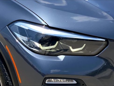 Used 2019 BMW X5 xDrive40i w/ Premium Package 2 AWD/4WD image 53