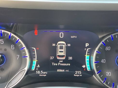 Used 2022 Chrysler Pacifica Touring-L FWD image 33