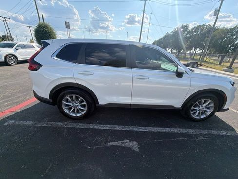 Used 2023 Honda CR-V EX-L image 4