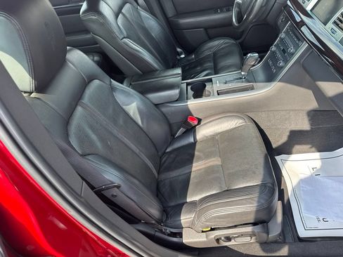 Used 2009 Lincoln MKS FWD image 10