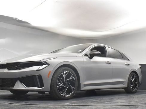 Certified 2025 Kia K5 GT-Line image 34
