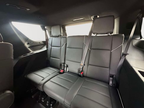 Certified 2023 Cadillac Escalade Sport w/ Touring Package AWD/4WD image 34