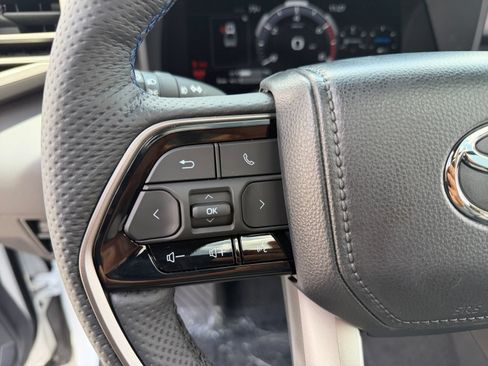 New 2026 Toyota Tundra Platinum AWD/4WD image 19