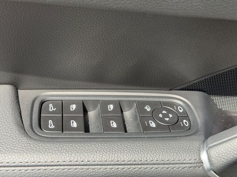 Certified 2022 Porsche Cayenne Platinum Edition AWD/4WD image 23