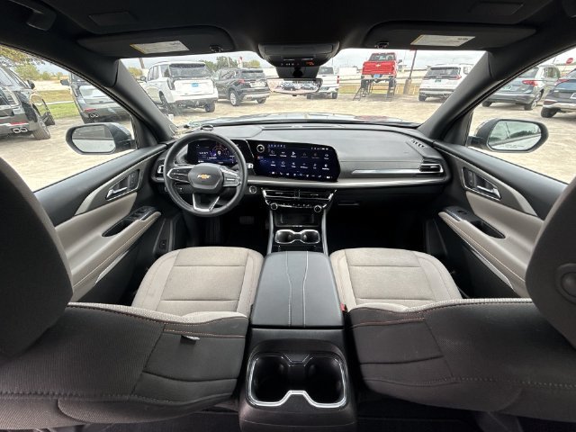 Used 2026 Chevrolet Traverse LT w/ Driver Confidence Package FWD image 21