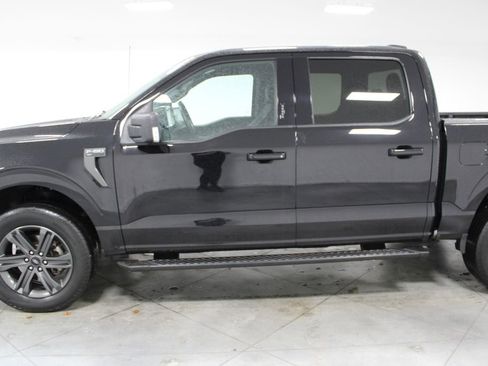 Used 2023 Ford F150 XLT w/ Equipment Group 302A High image 6