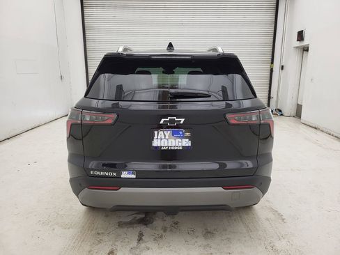 New 2026 Chevrolet Equinox LT w/ LPO, Floor Liner Package FWD image 14