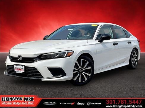 Used 2022 Honda Civic EX image 3