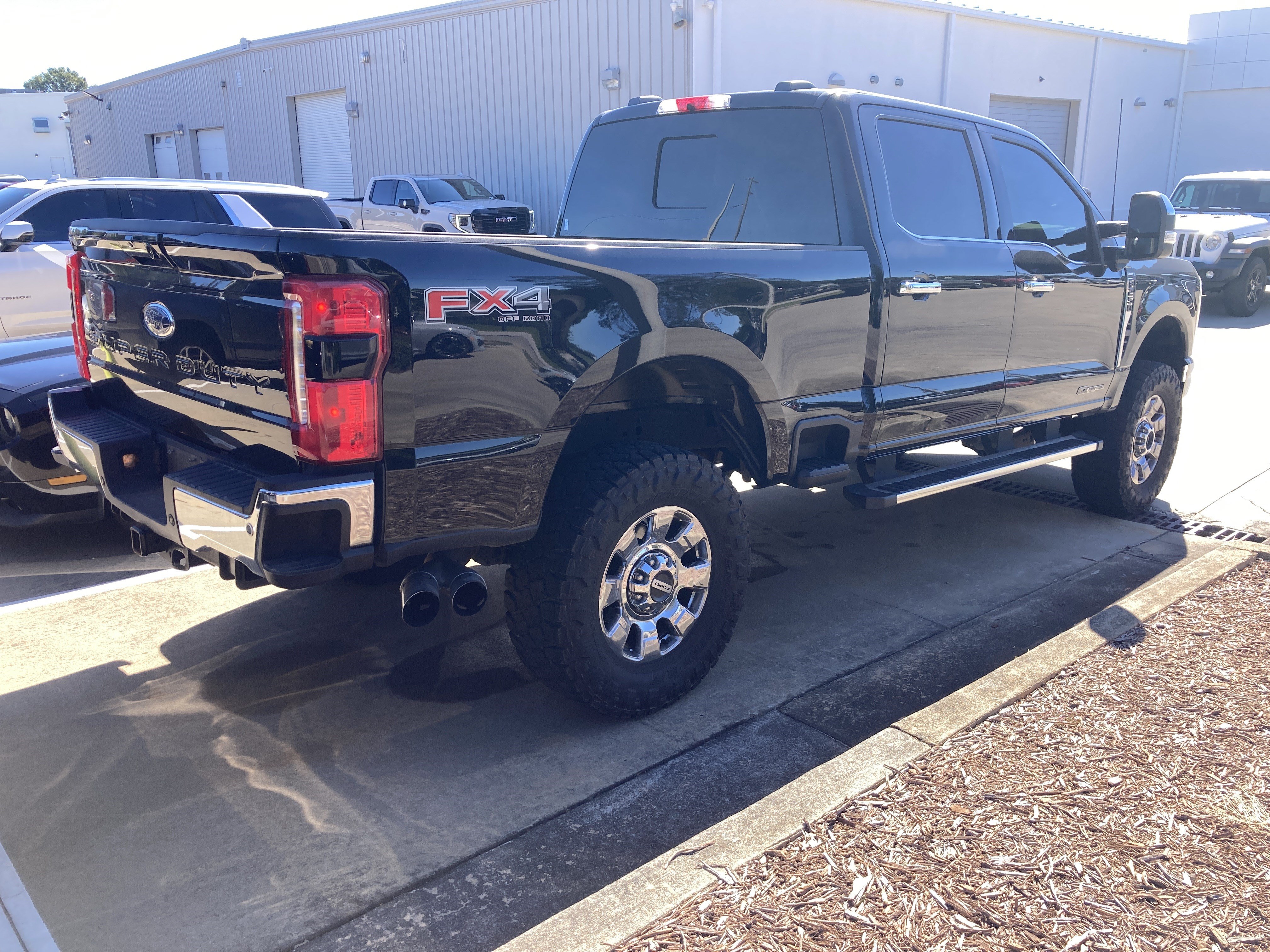 Used 2024 Ford F250 Lariat w/ Chrome Package AWD/4WD image 2