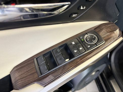 Used 2015 Lexus IS 250 AWD image 13