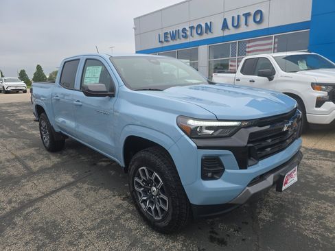 New 2025 Chevrolet Colorado Z71 image 1