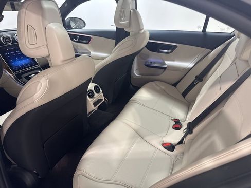 Used 2023 Mercedes-Benz C 300 4MATIC Sedan image 21