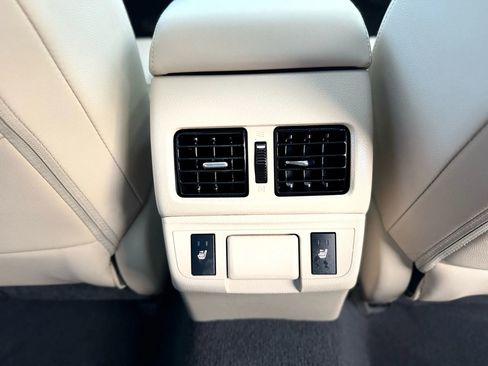 Used 2019 Subaru Legacy 2.5i Limited image 24
