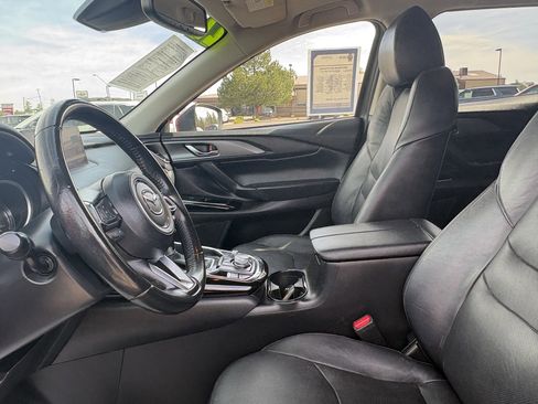 Used 2022 MAZDA CX-9 Touring image 18