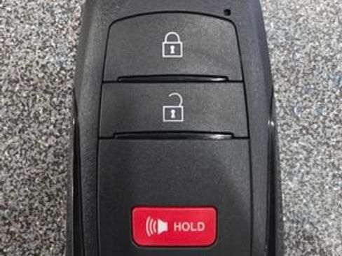 New 2026 Toyota Prius LE image 29