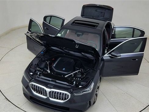 Used 2026 BMW 540i xDrive image 87