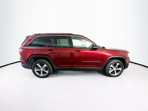 Used 2023 Jeep Grand Cherokee 4WD 4xe image 10