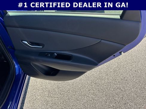Certified 2025 Hyundai Elantra SEL image 16