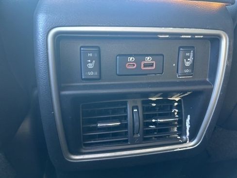 Used 2019 Nissan Murano SL image 18