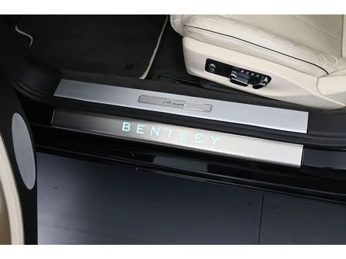Certified 2023 Bentley Continental GT V8 AWD/4WD image 16