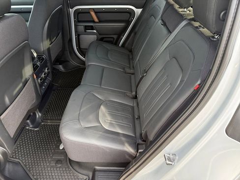 Used 2023 Land Rover Defender 110 X image 11