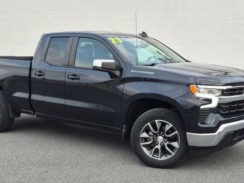 Used 2023 Chevrolet Silverado 1500 LT image 52