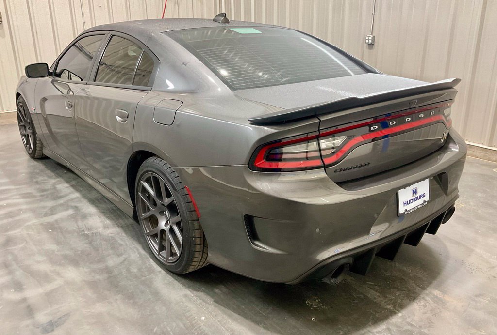 Used 2019 Dodge Charger Scat Pack RWD image 19