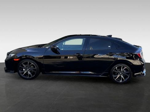 Used 2017 Honda Civic Sport Touring image 4