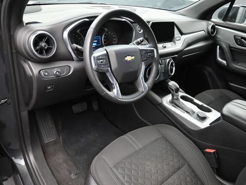 Used 2020 Chevrolet Blazer LT FWD image 21