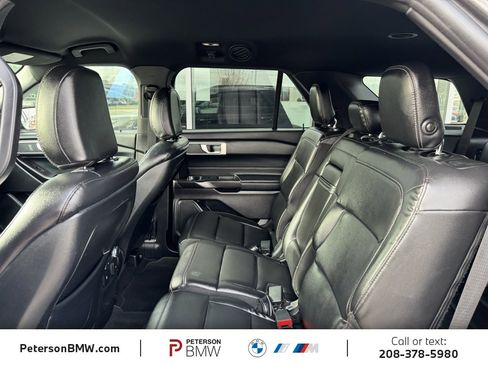 Used 2020 Ford Explorer XLT w/ Equipment Group 202A image 17