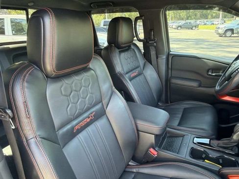 Used 2024 Nissan Frontier Pro-X w/ Pro Premium Package RWD image 17