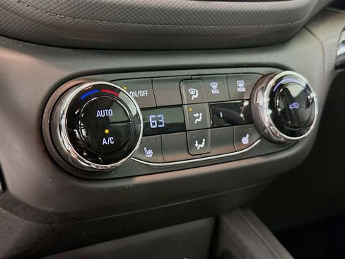 Used 2023 Chevrolet TrailBlazer LT w/ Convenience Package FWD image 17
