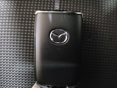 Used 2021 MAZDA CX-30 FWD 2.5 S image 32