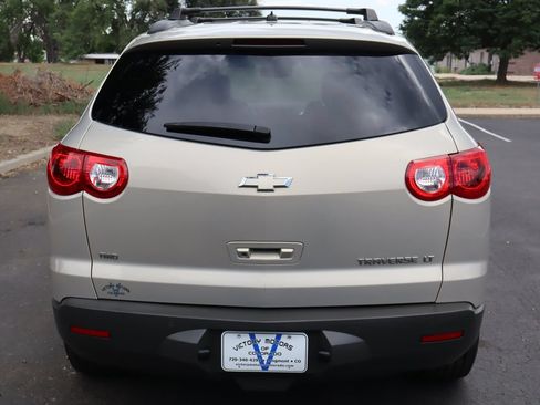Used 2012 Chevrolet Traverse LT AWD/4WD image 6
