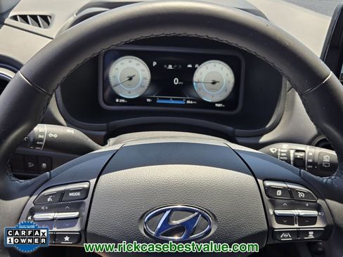 Used 2023 Hyundai Kona Limited FWD image 32