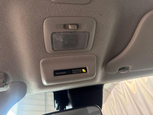 Used 2024 Mitsubishi Mirage ES FWD image 25