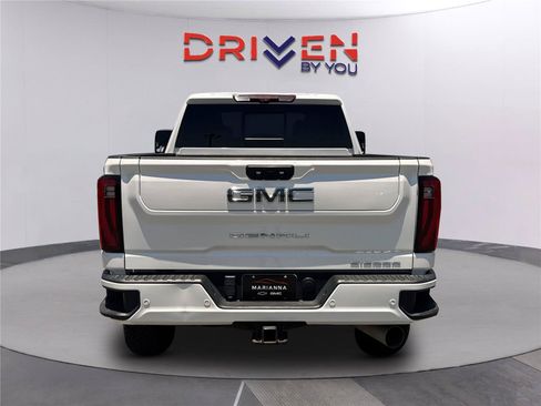 Used 2024 GMC Sierra 2500 Denali Ultimate w/ Max Trailering Package AWD/4WD image 5