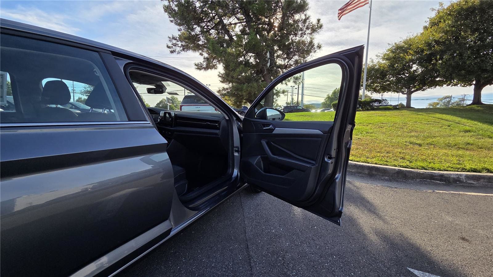 New 2027 Volkswagen Jetta S FWD image 25