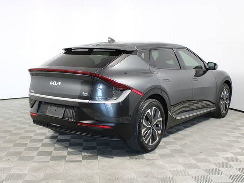 Used 2024 Kia EV6 Light RWD image 33